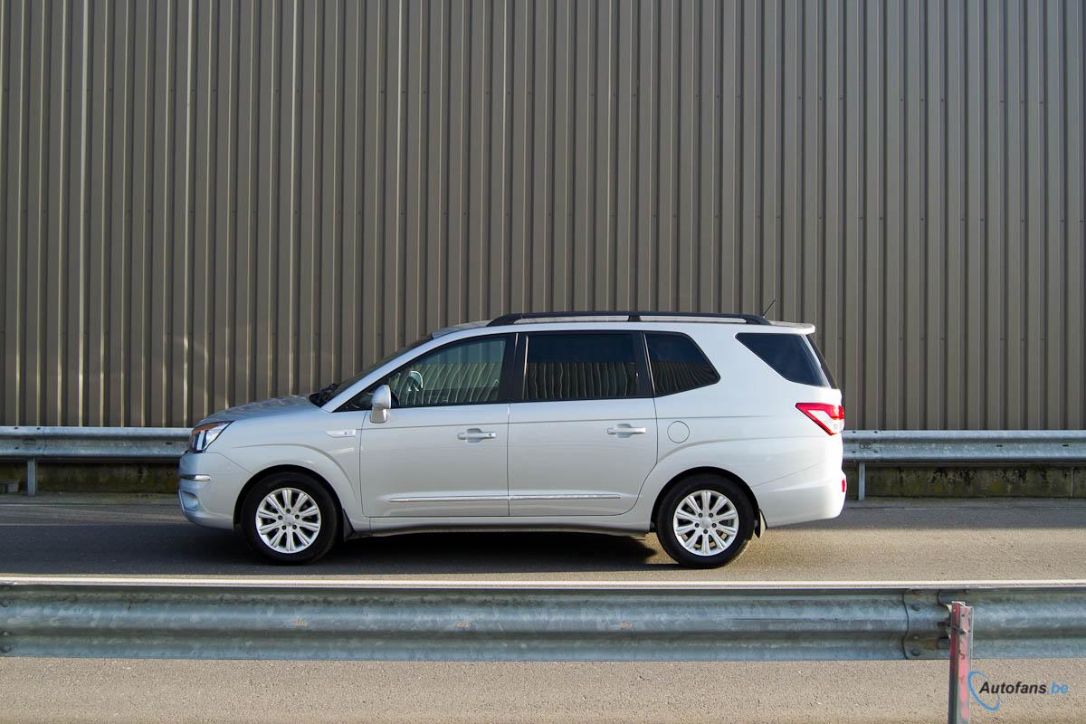 Test SsangYong Rodius 2.0 e-XDi Sapphire